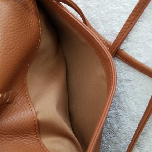 New HOBO Bramble Crossbody - Picture 11 of 16